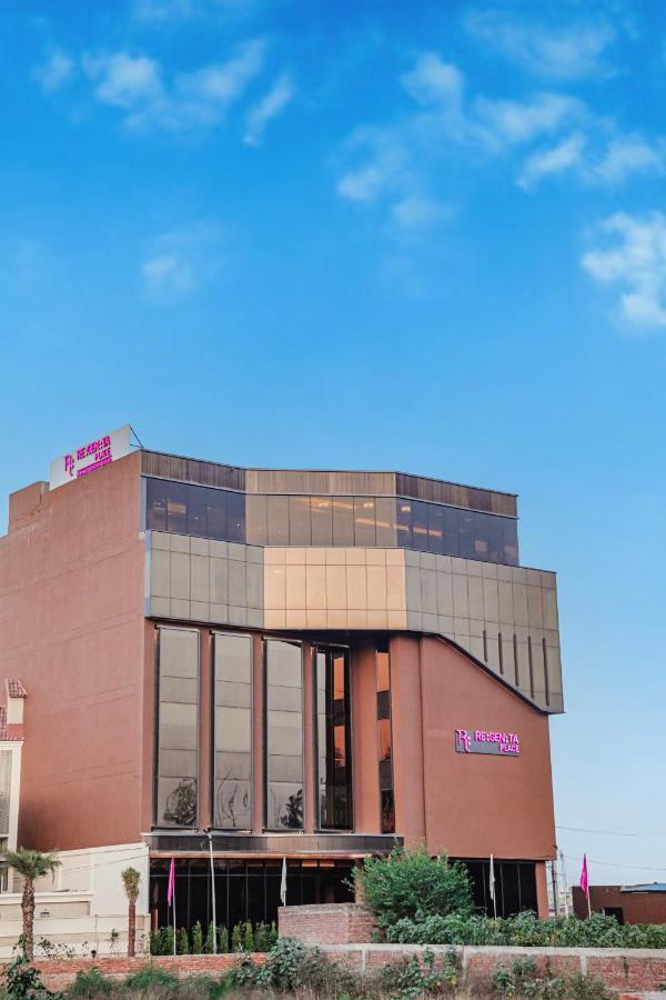 Regenta Place Verka Amritsar Esterno foto