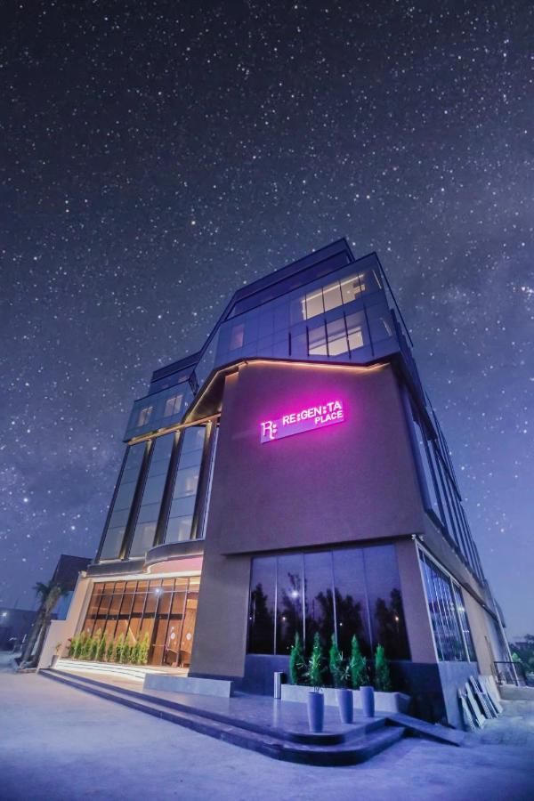 Regenta Place Verka Amritsar Esterno foto