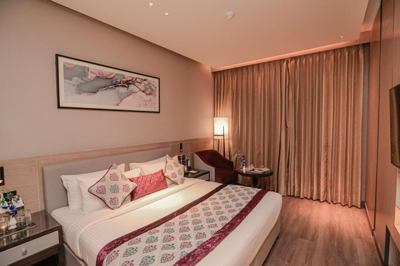 Regenta Place Verka Amritsar Esterno foto