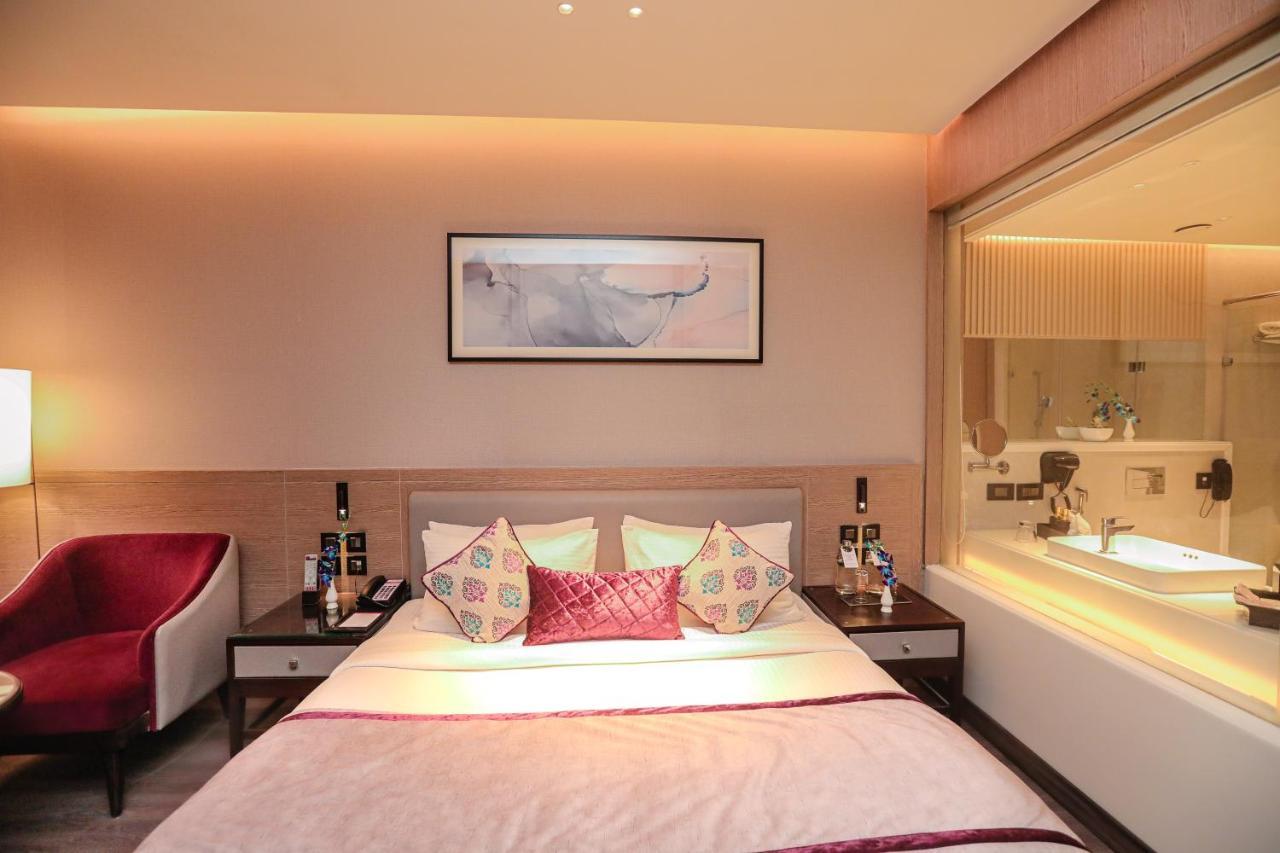Regenta Place Verka Amritsar Esterno foto